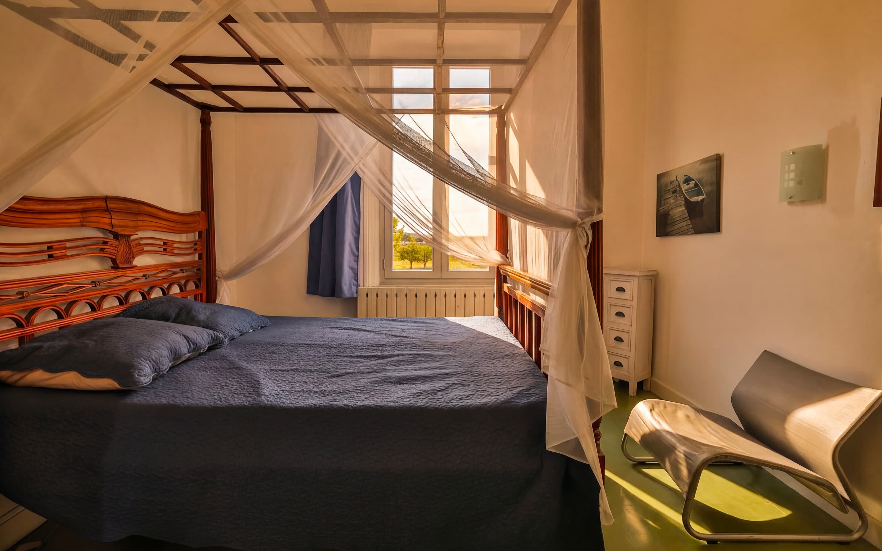 Le décor d’une chambre de Maison Mesnil