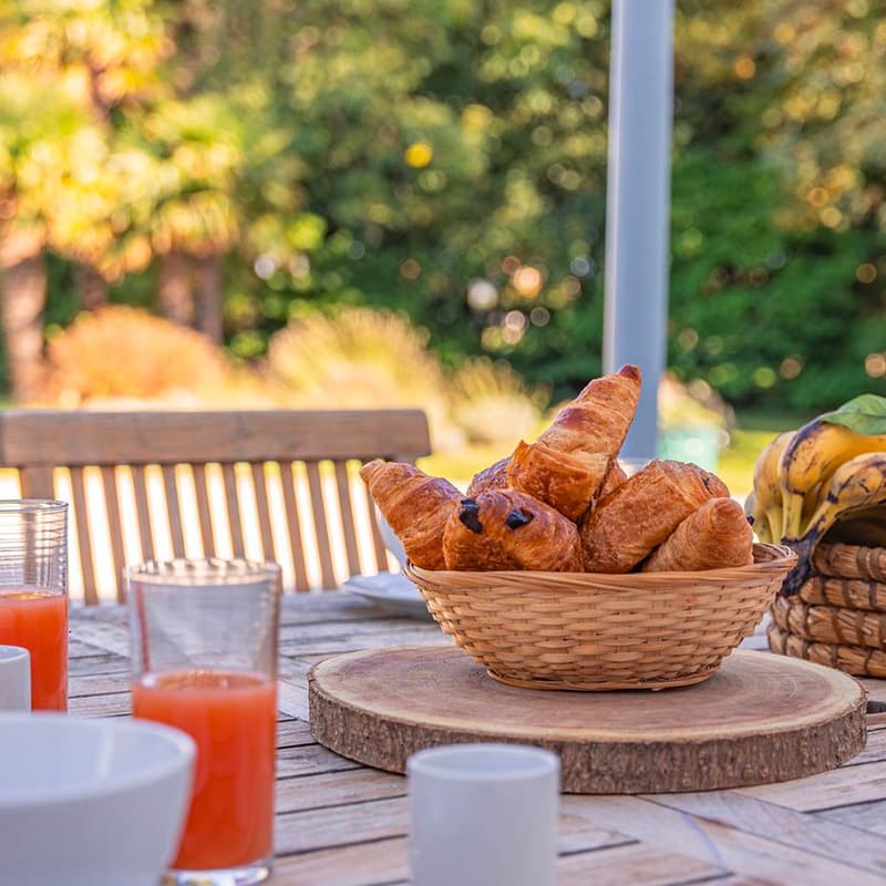 Petit déjeuner en salle